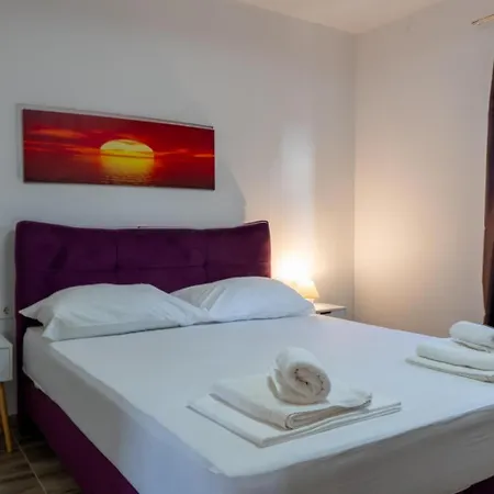 Dalmacija Villa *